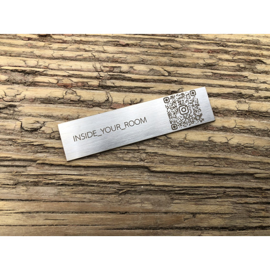 Металева табличка срібло сатин с QR кодом